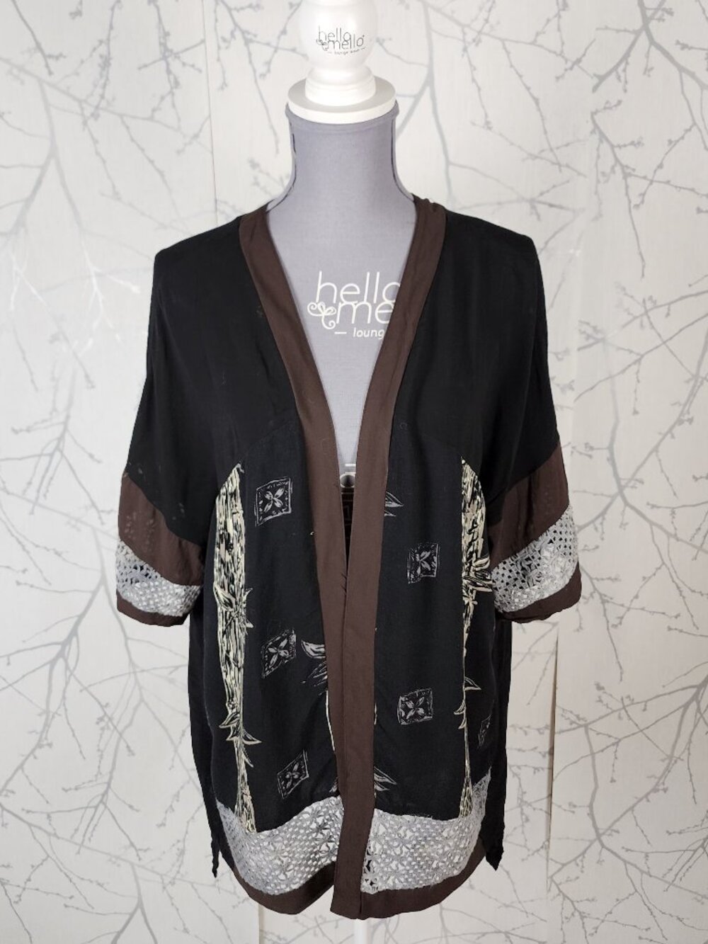 Preloved Black Bamboo Stalk Print Open Front Kimono